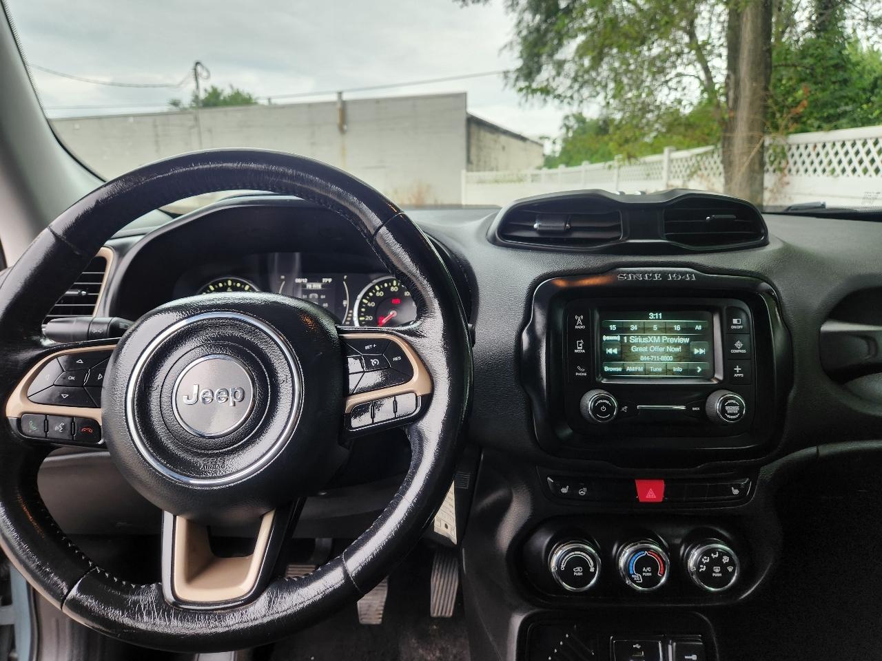 Jeep Renegade Latitude FWD 2016