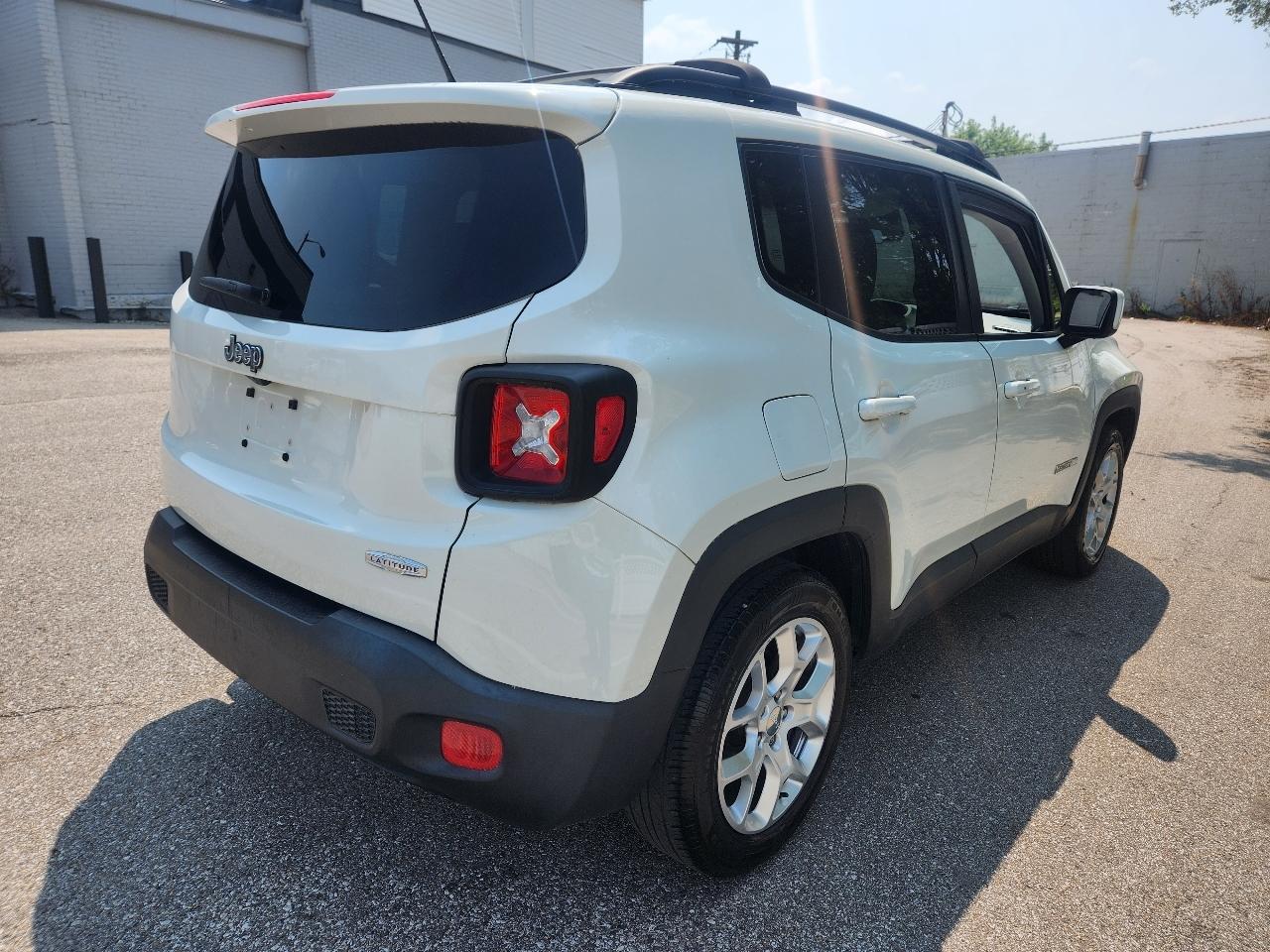 Jeep Renegade Latitude FWD 2016