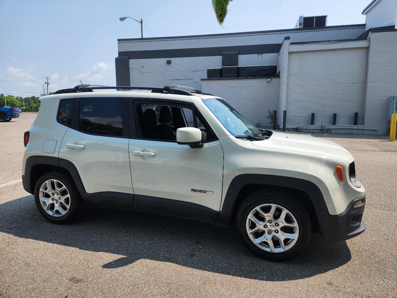 Jeep Renegade Latitude FWD 2016