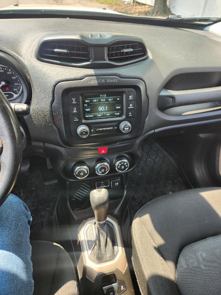 Jeep Renegade Latitude FWD 2016