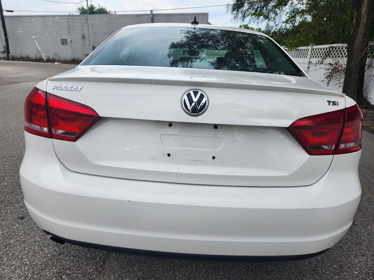 Volkswagen Passat Sport PZEV 5M 2015