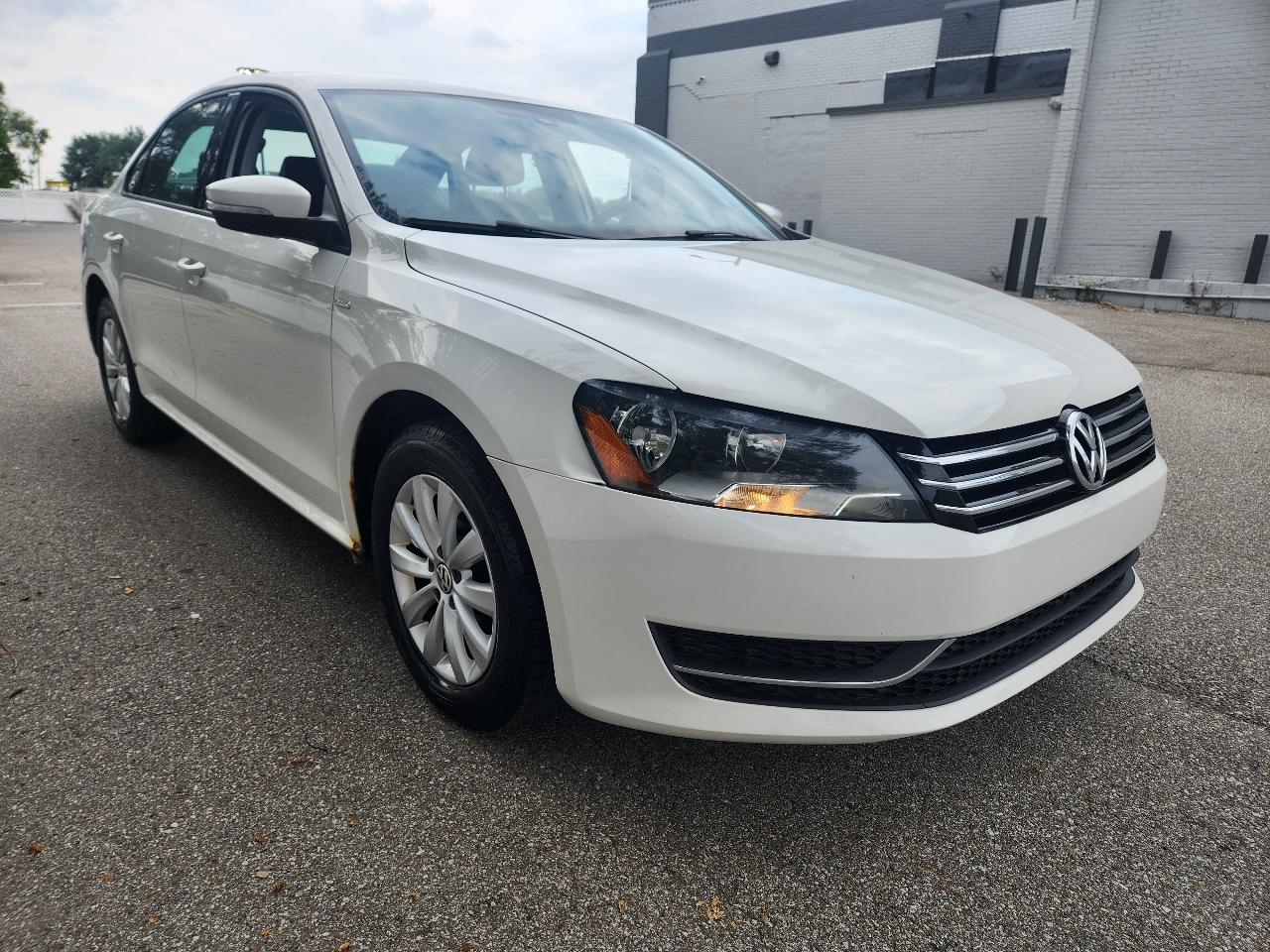 Volkswagen Passat Sport PZEV 5M 2015