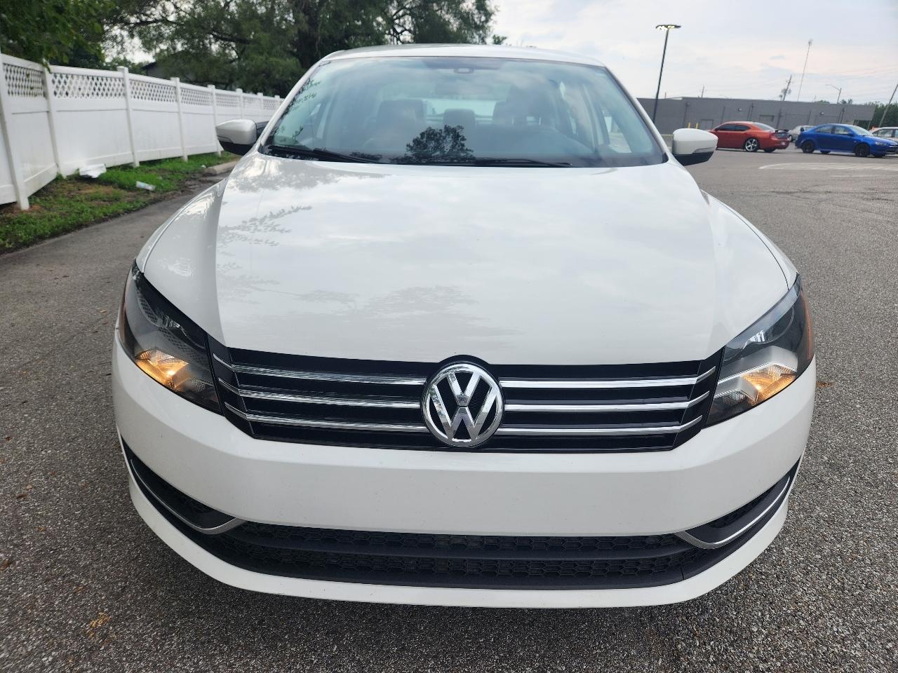 Volkswagen Passat Sport PZEV 5M 2015