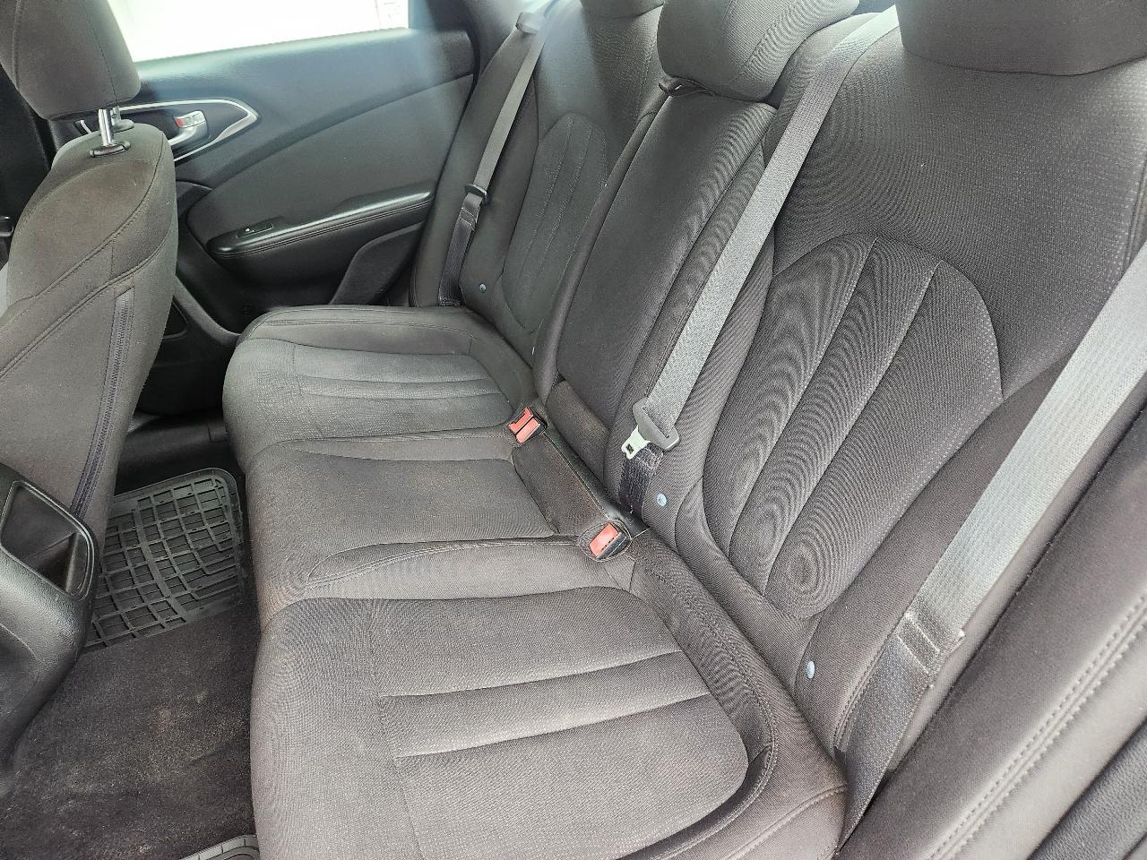 Chrysler 200 Limited 2015