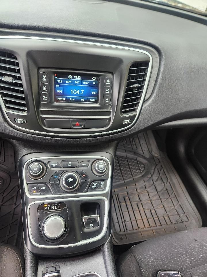 Chrysler 200 Limited 2015