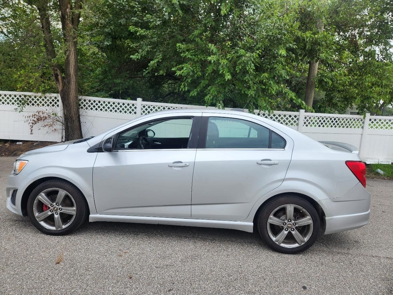 Chevrolet Sonic RS Auto Sedan 2015