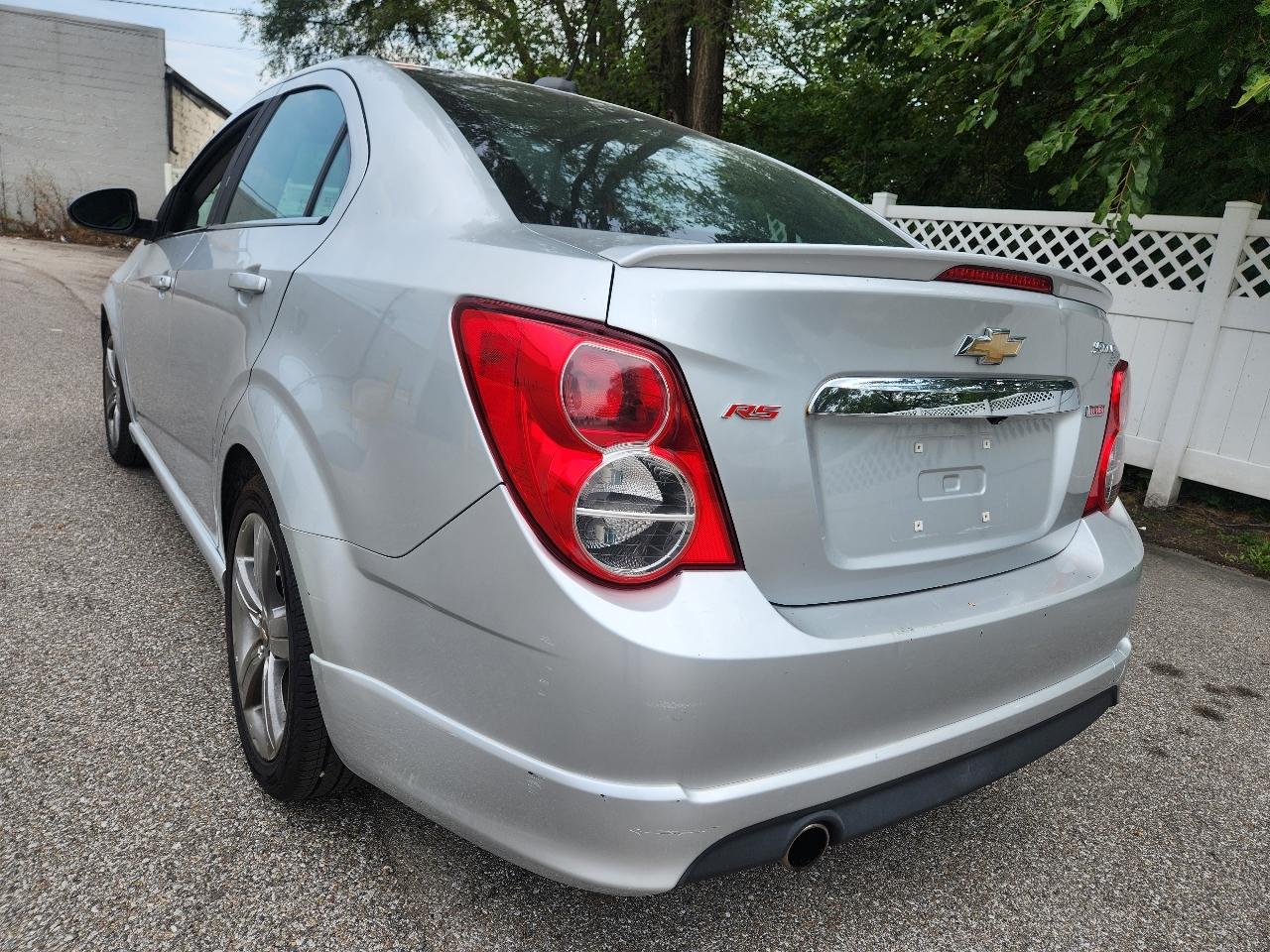 Chevrolet Sonic RS Auto Sedan 2015