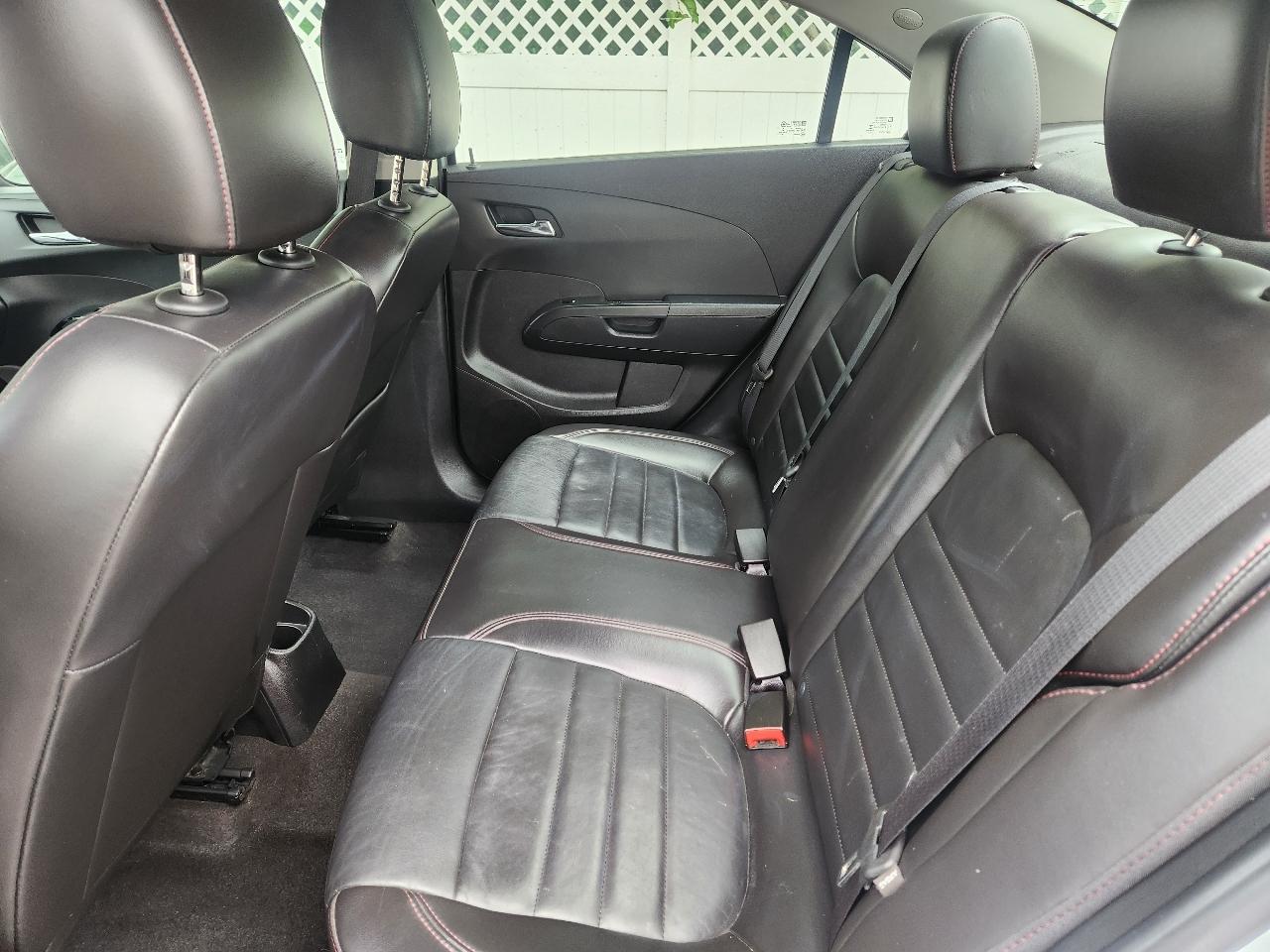 Chevrolet Sonic RS Auto Sedan 2015