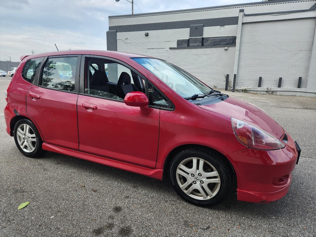 Honda Fit Sport 5-Speed AT 2007