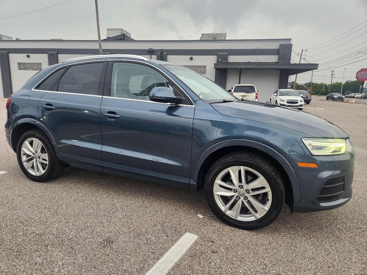 Audi Q3 Premium Plus quattro 2017
