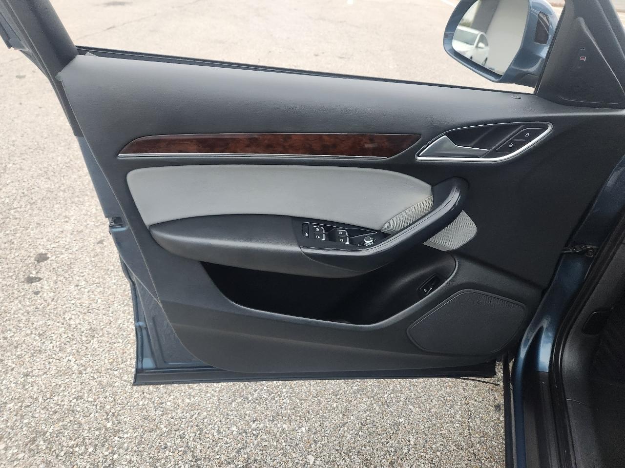 Audi Q3 Premium Plus quattro 2017