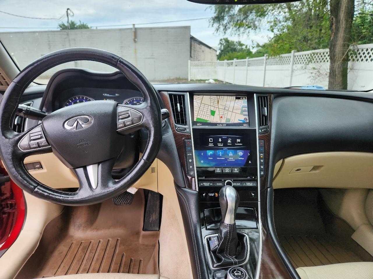 Infiniti Q50 Base AWD 2015