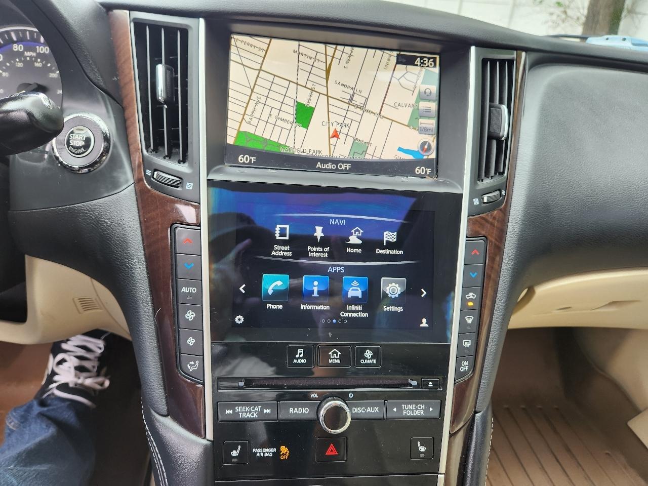 Infiniti Q50 Base AWD 2015