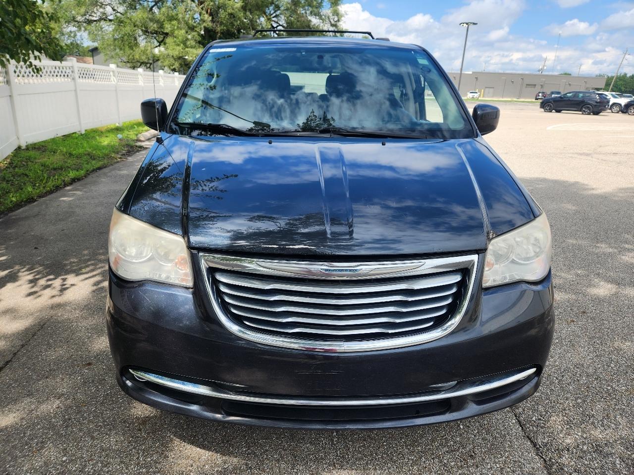 Chrysler Town & Country Touring 2014