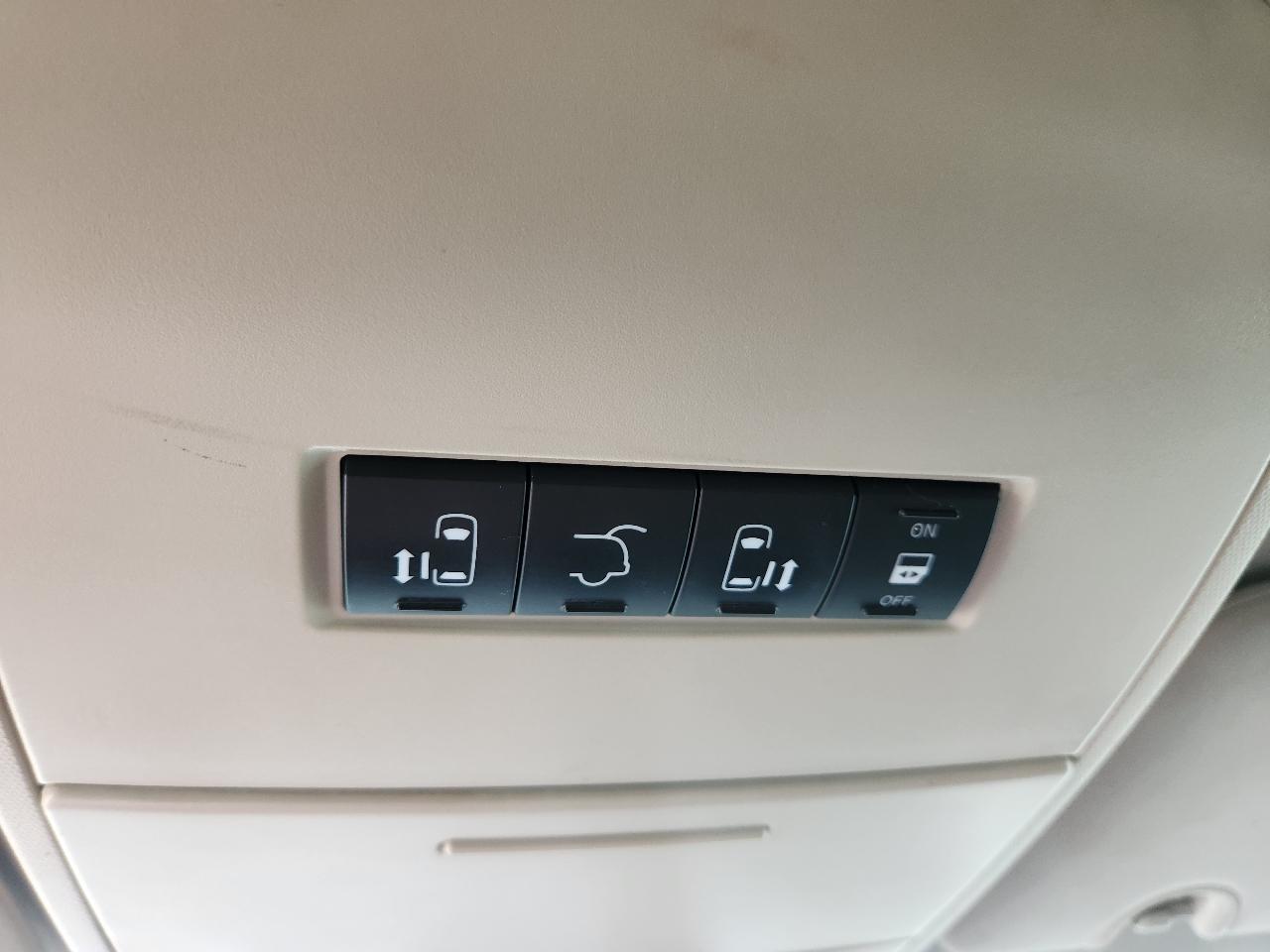 Chrysler Town & Country Touring 2014
