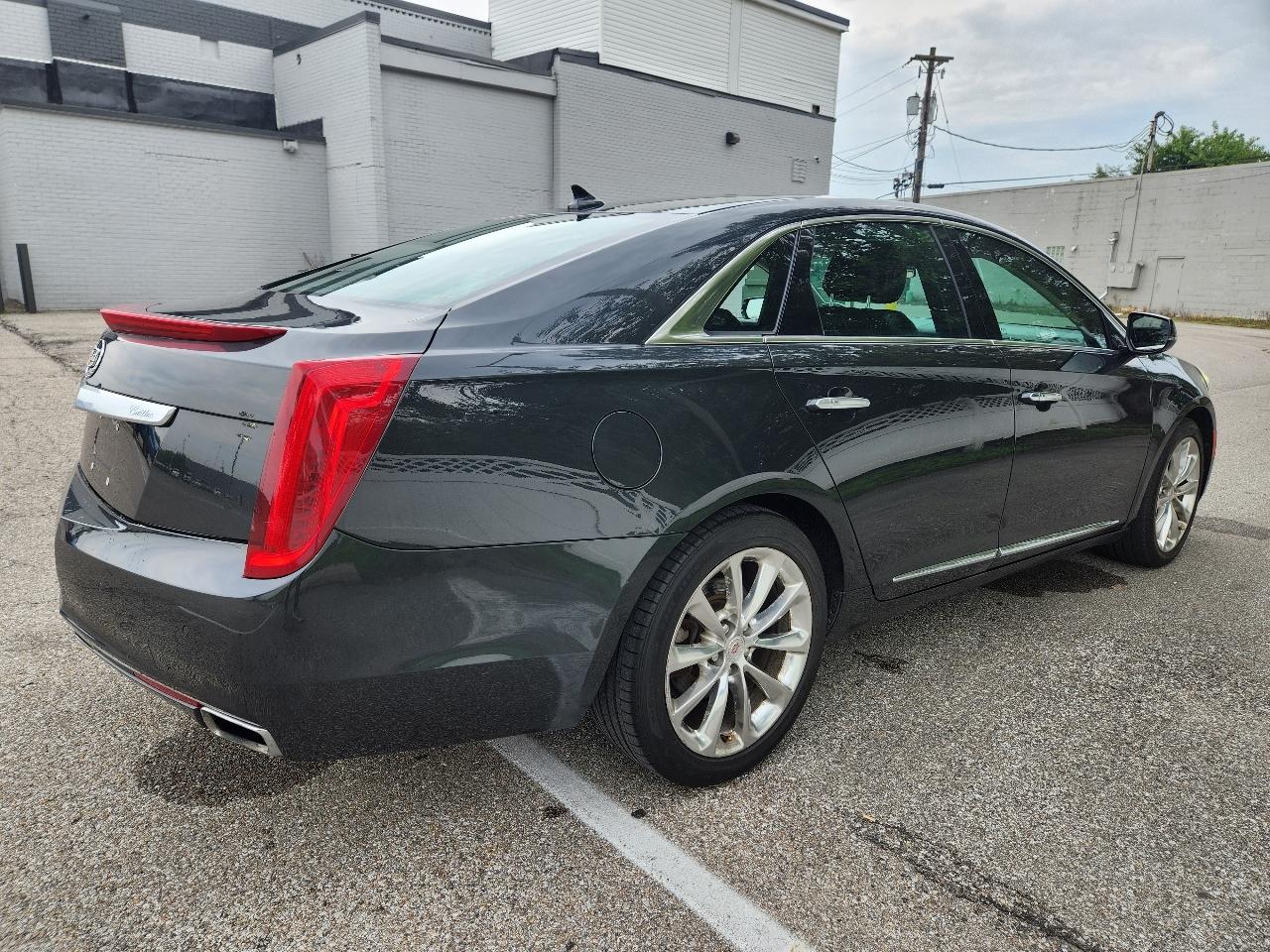 Cadillac XTS Luxury AWD 2014