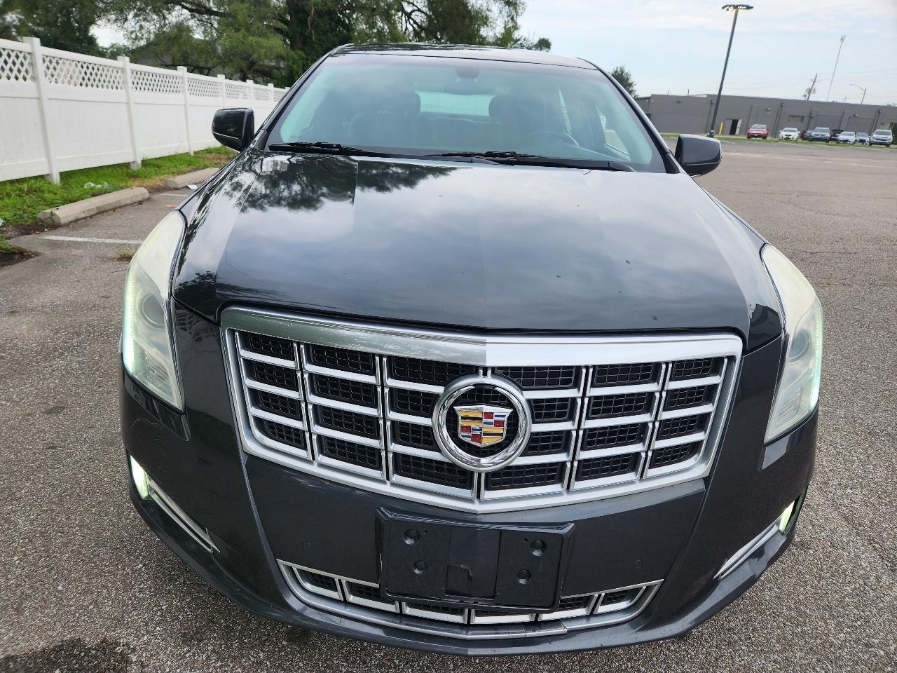 Cadillac XTS Luxury AWD 2014