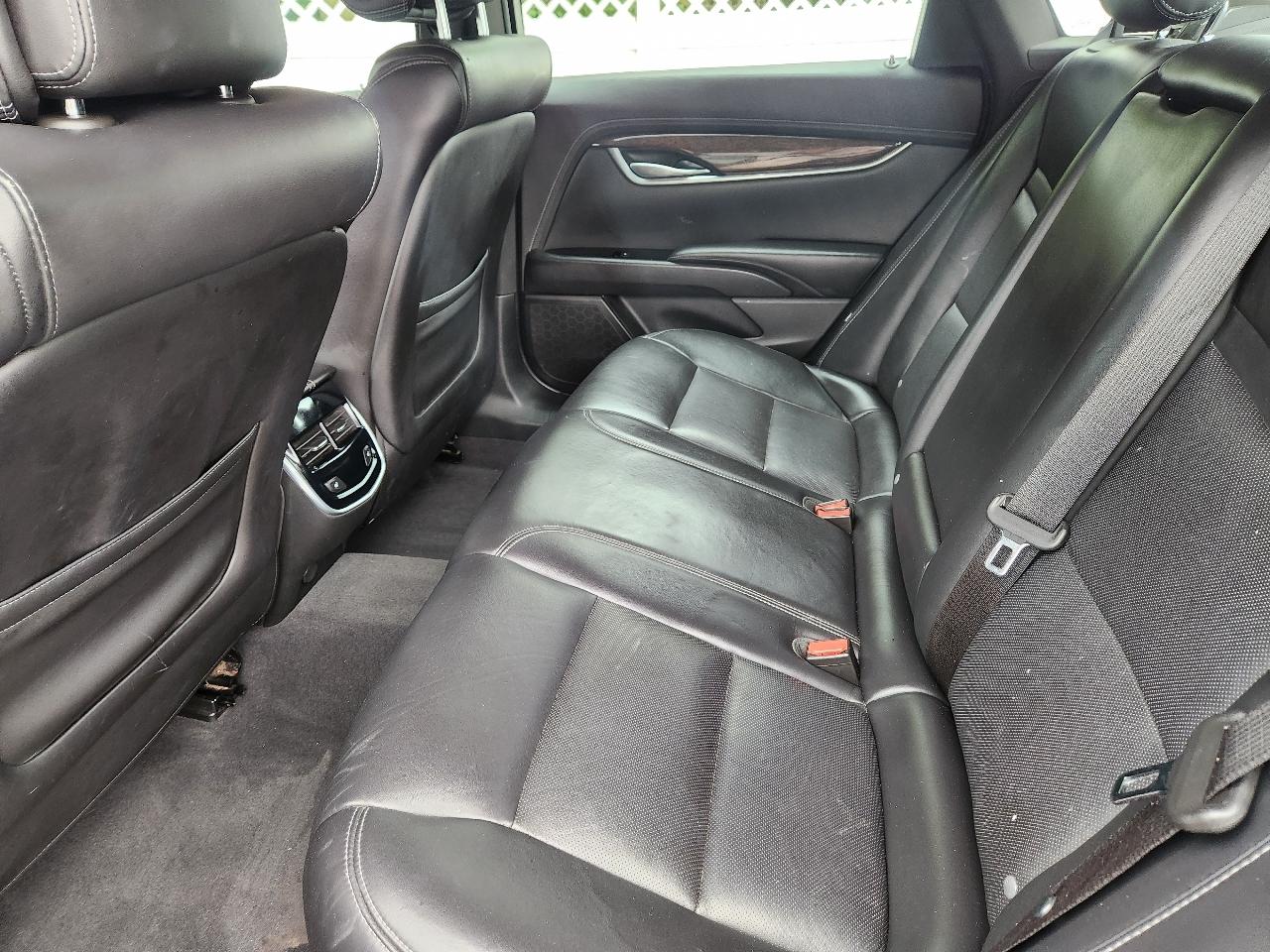 Cadillac XTS Luxury AWD 2014