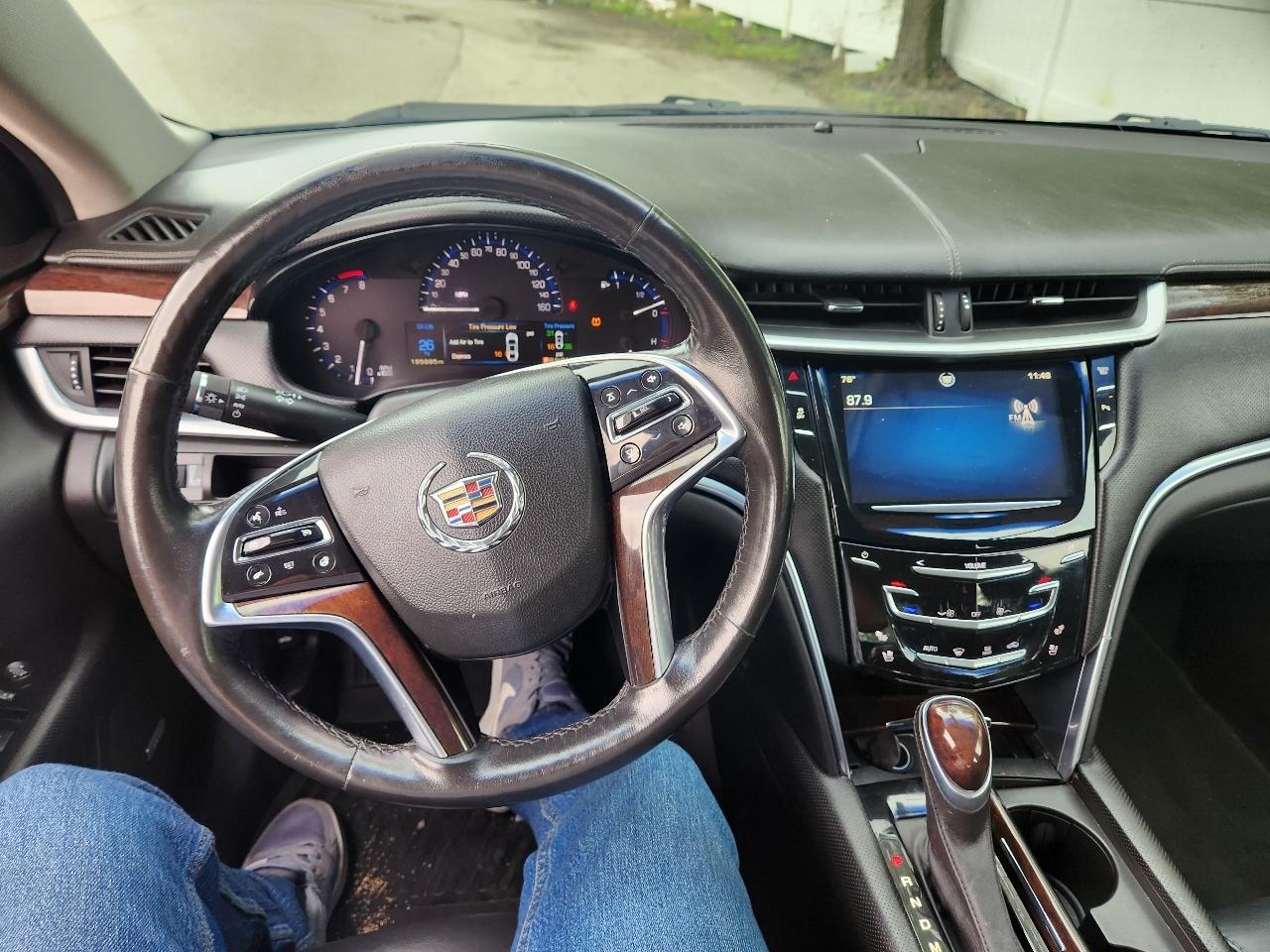 Cadillac XTS Luxury AWD 2014