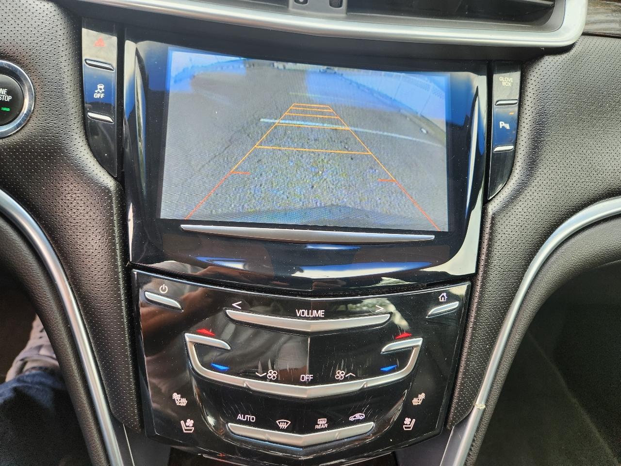 Cadillac XTS Luxury AWD 2014