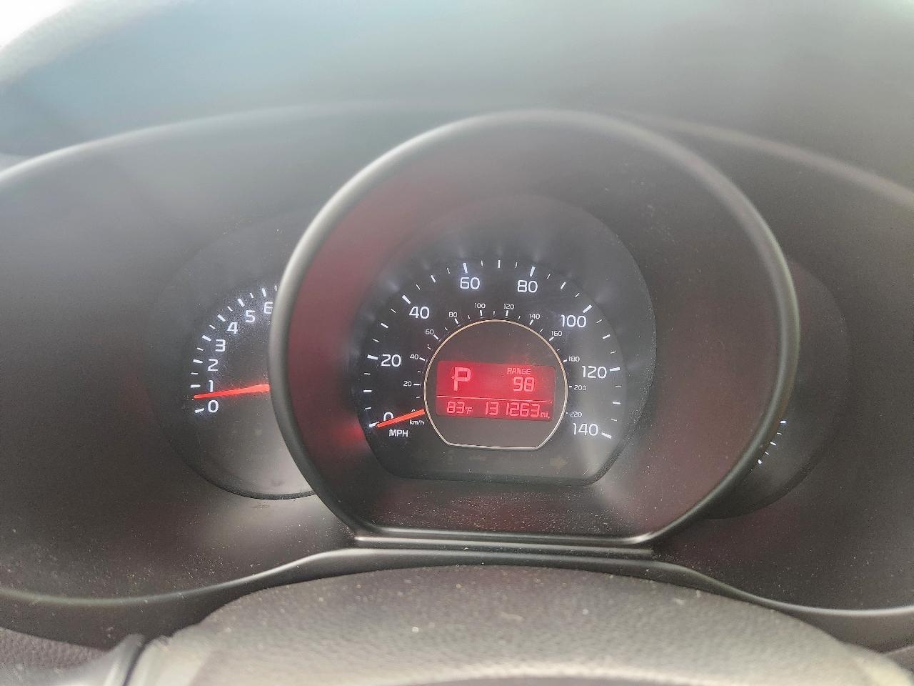 Kia Soul + w/Signature 2.0 Special Edition 2016