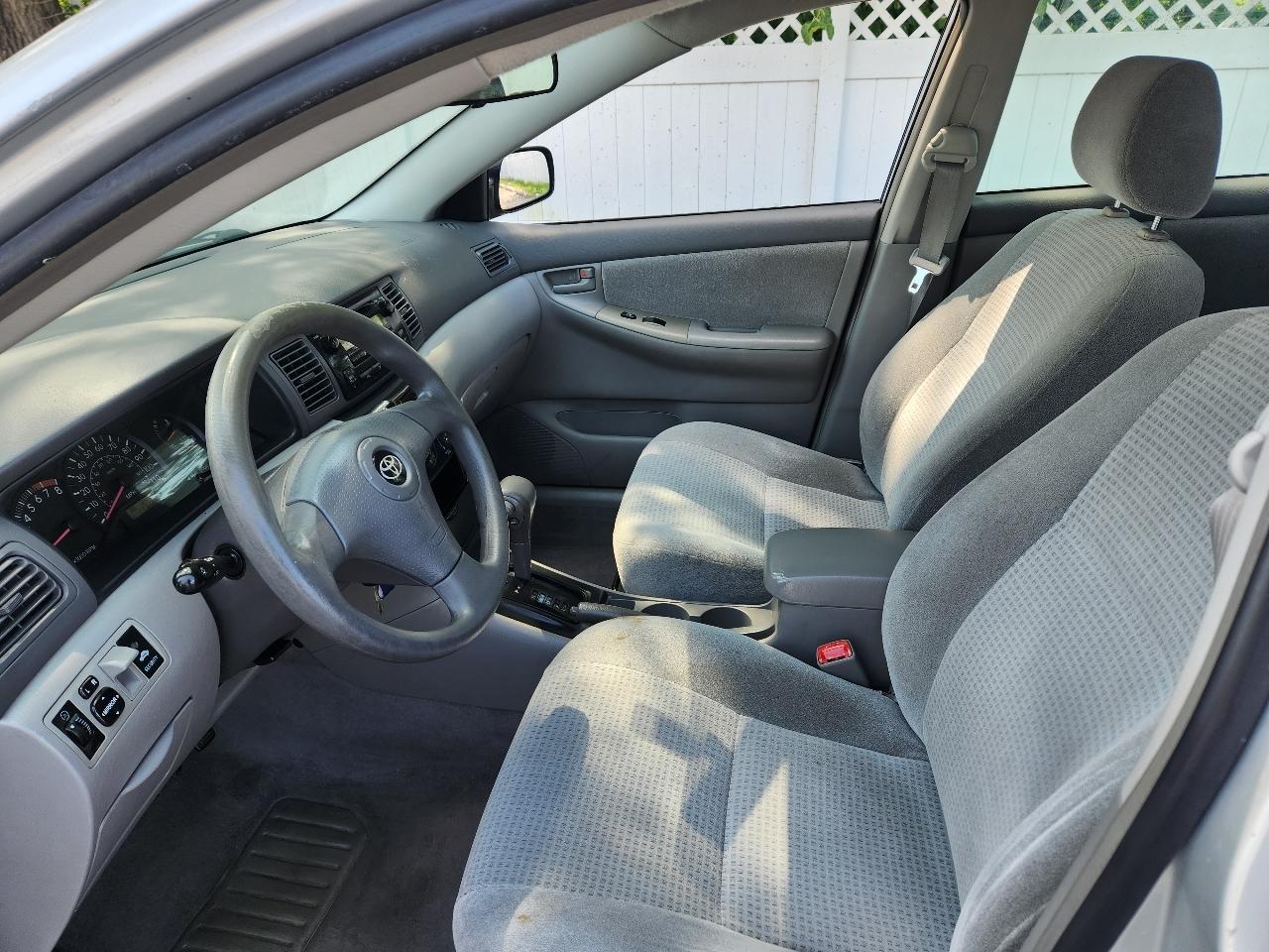 Toyota Corolla CE 2006