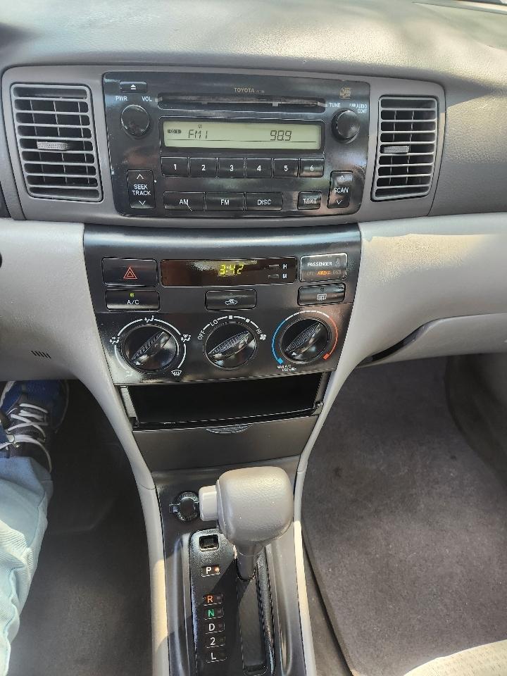 Toyota Corolla CE 2006