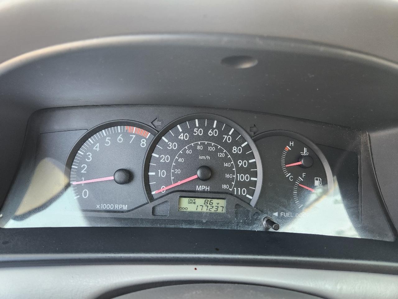 Toyota Corolla CE 2006