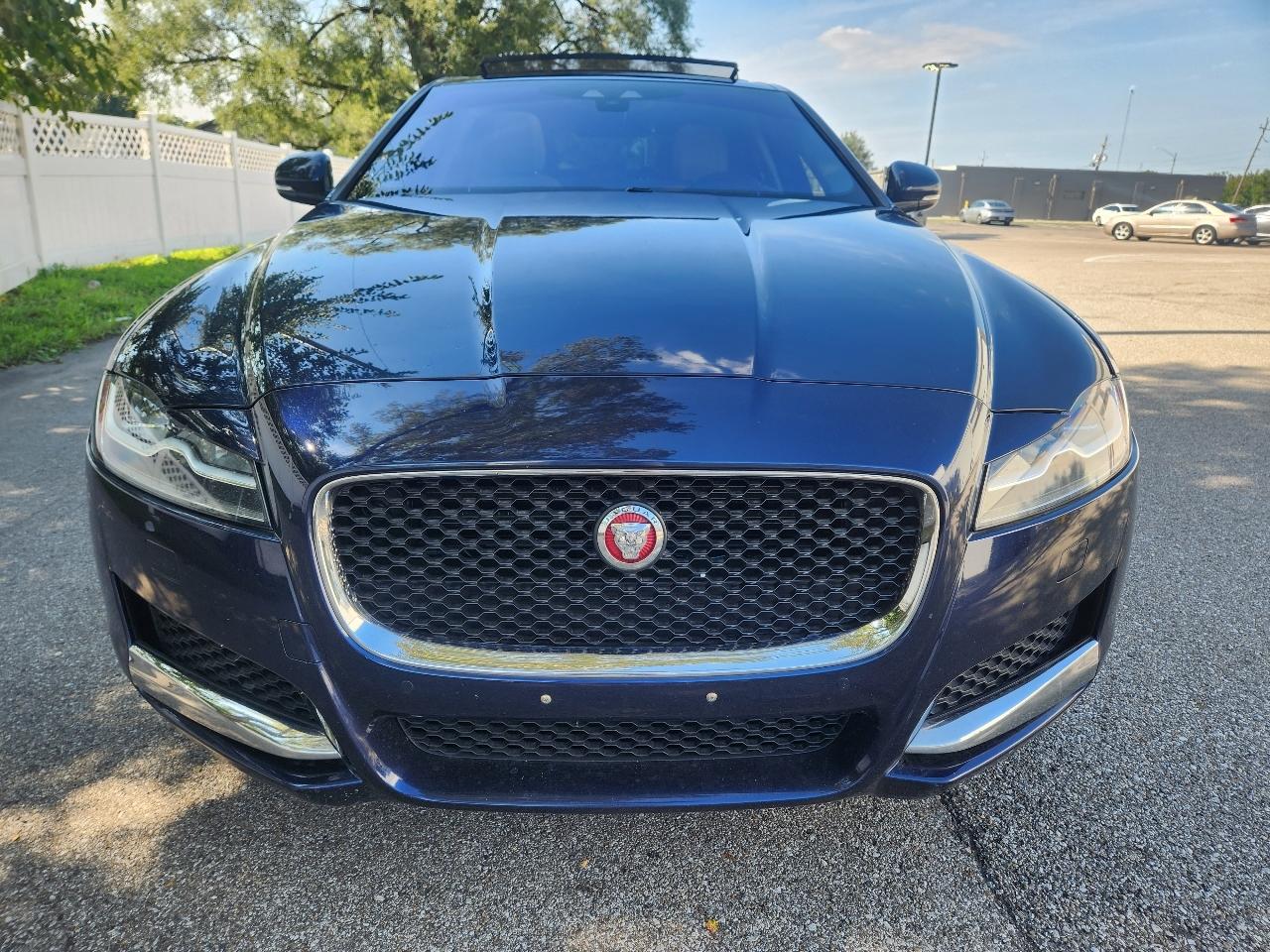 Jaguar XF-Series 25t Prestige AWD 2018