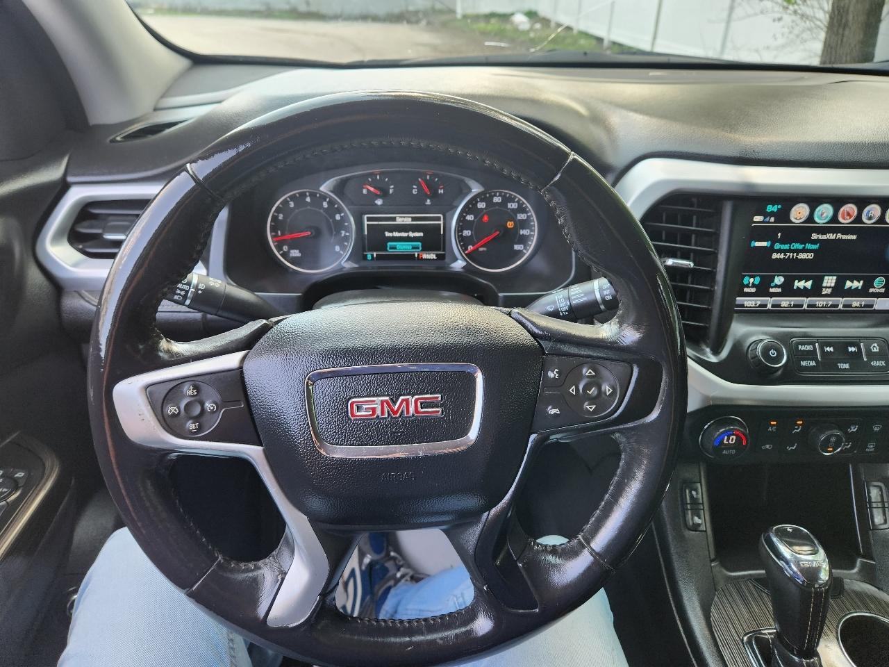 GMC Acadia SLT-1 FWD 2017