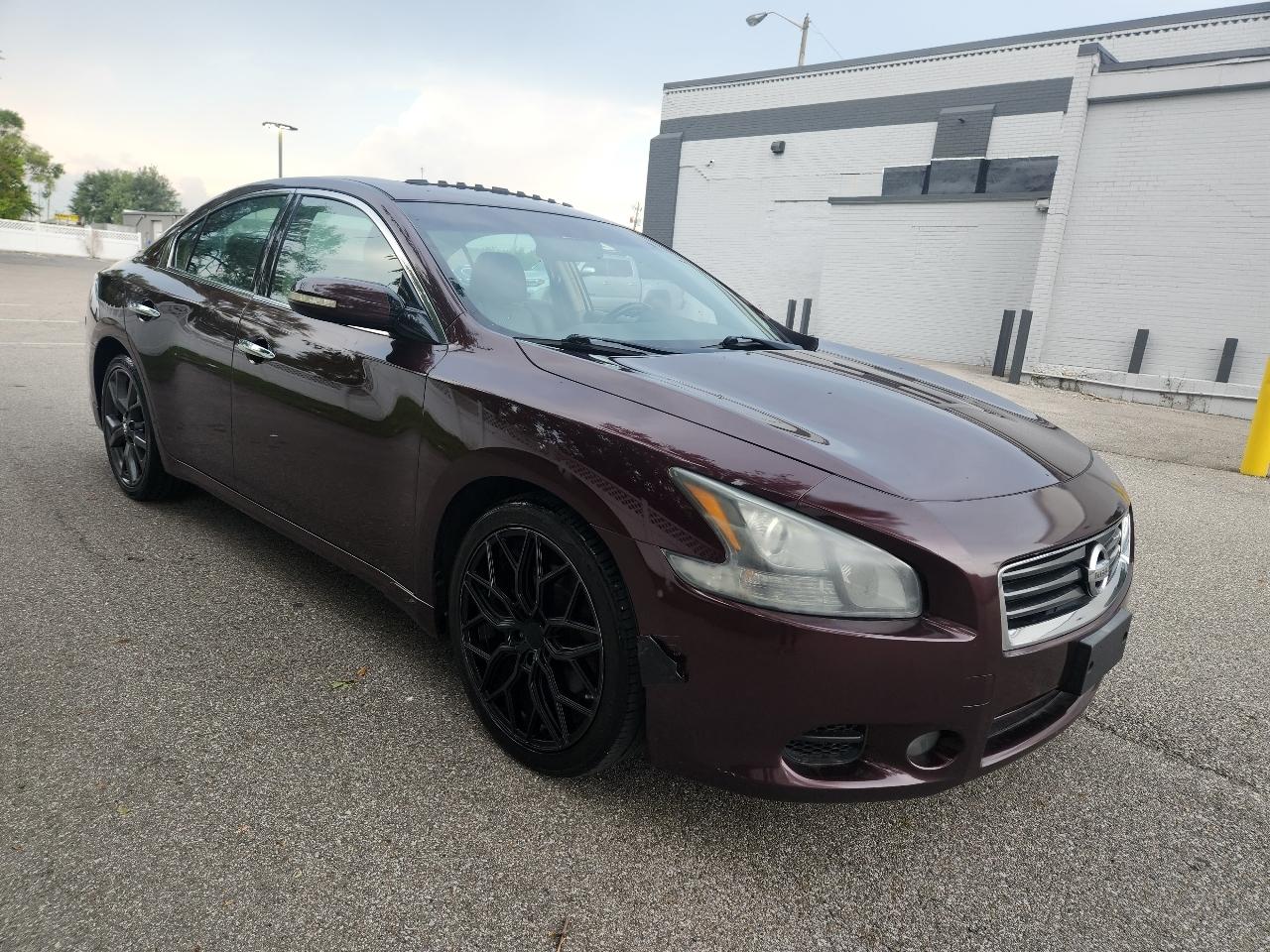 Nissan Maxima SV 2014