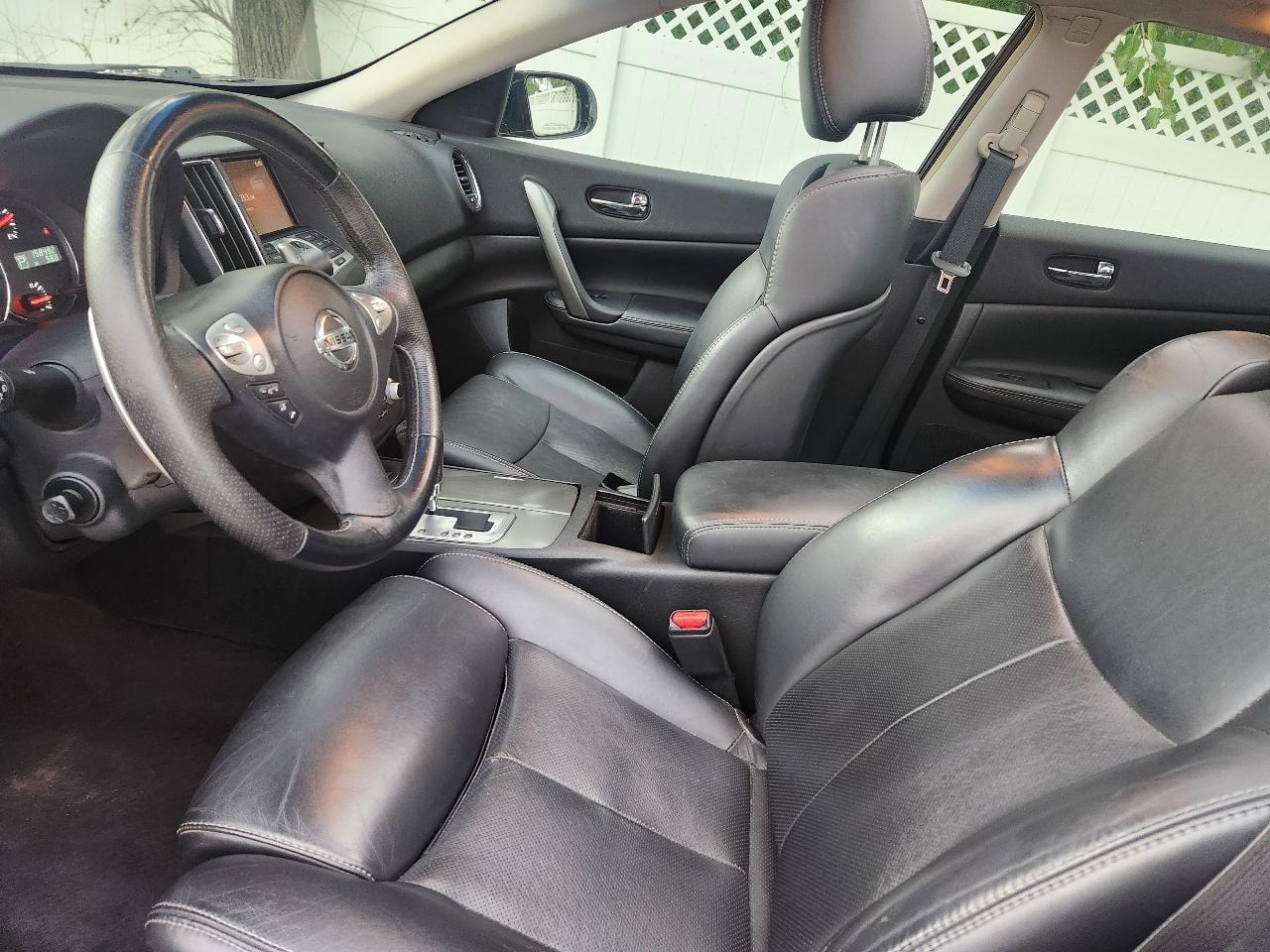 Nissan Maxima SV 2014