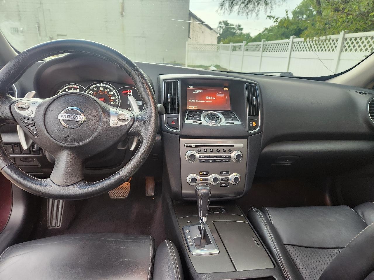 Nissan Maxima SV 2014