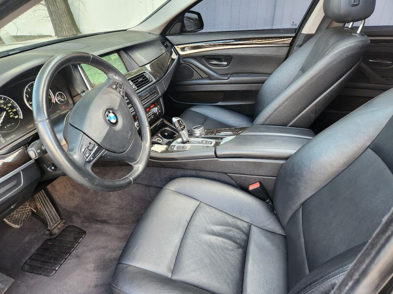 BMW 5-Series 528i 2014