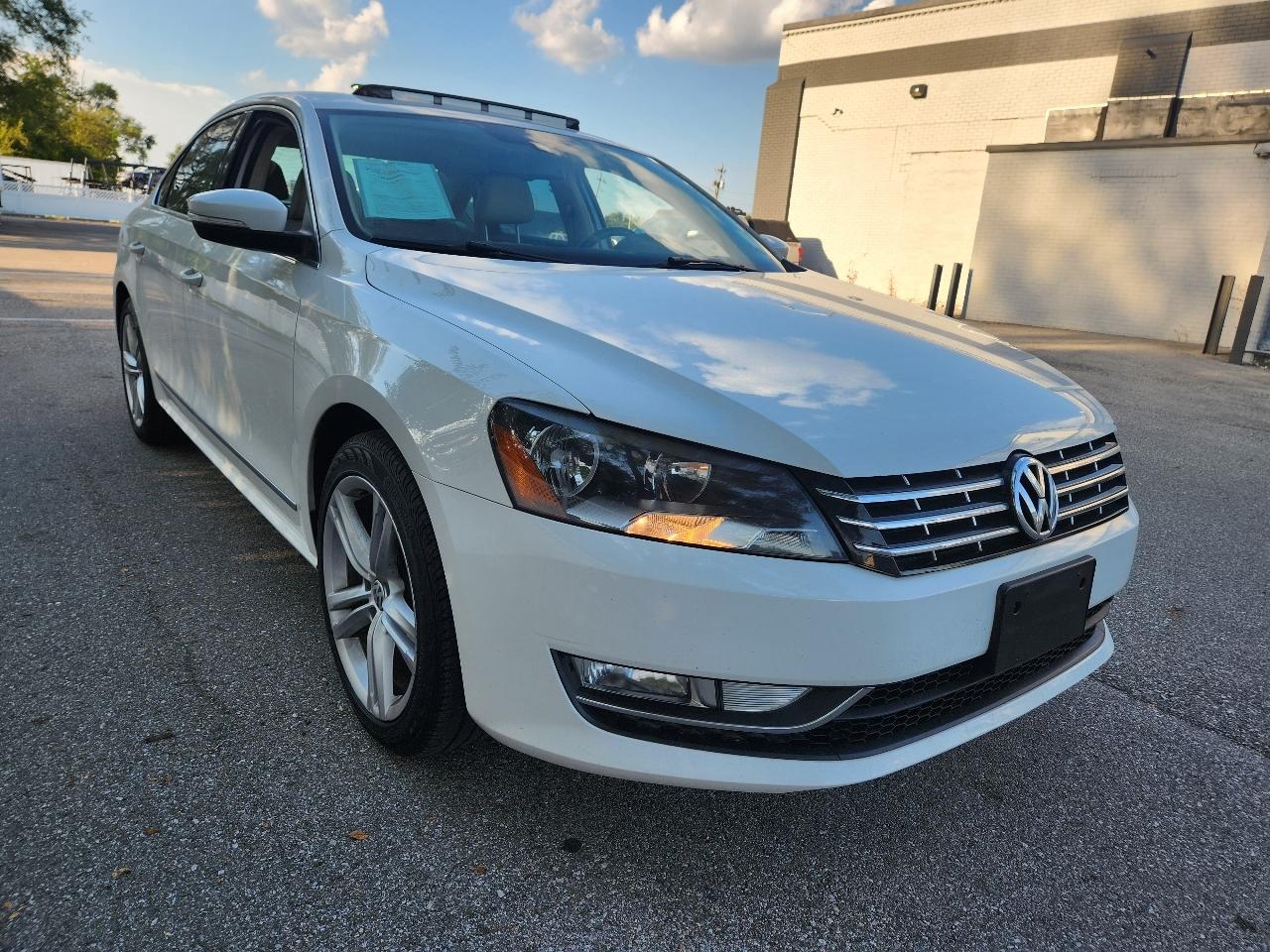 Volkswagen Passat 2.0L TDI SE AT 2014