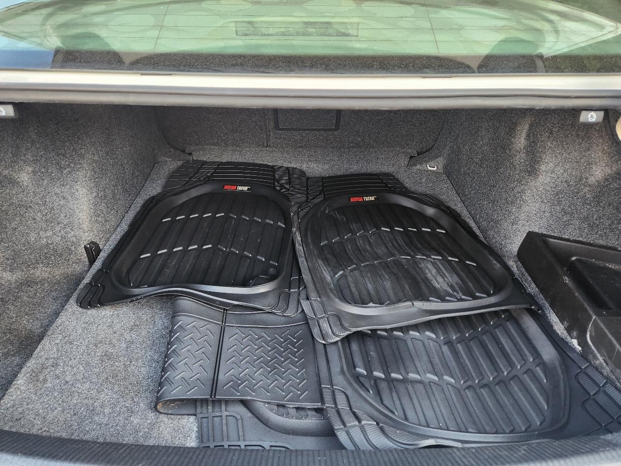 Volkswagen Passat 2.0L TDI SE AT 2014