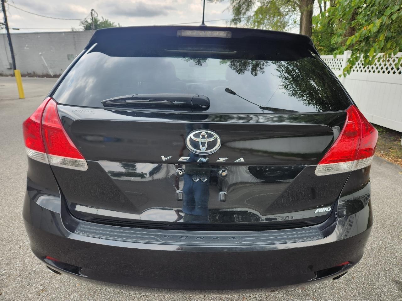 Toyota Venza 4X4 V6 2010