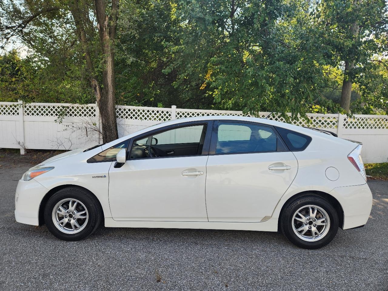 Toyota Prius Prius V 2010