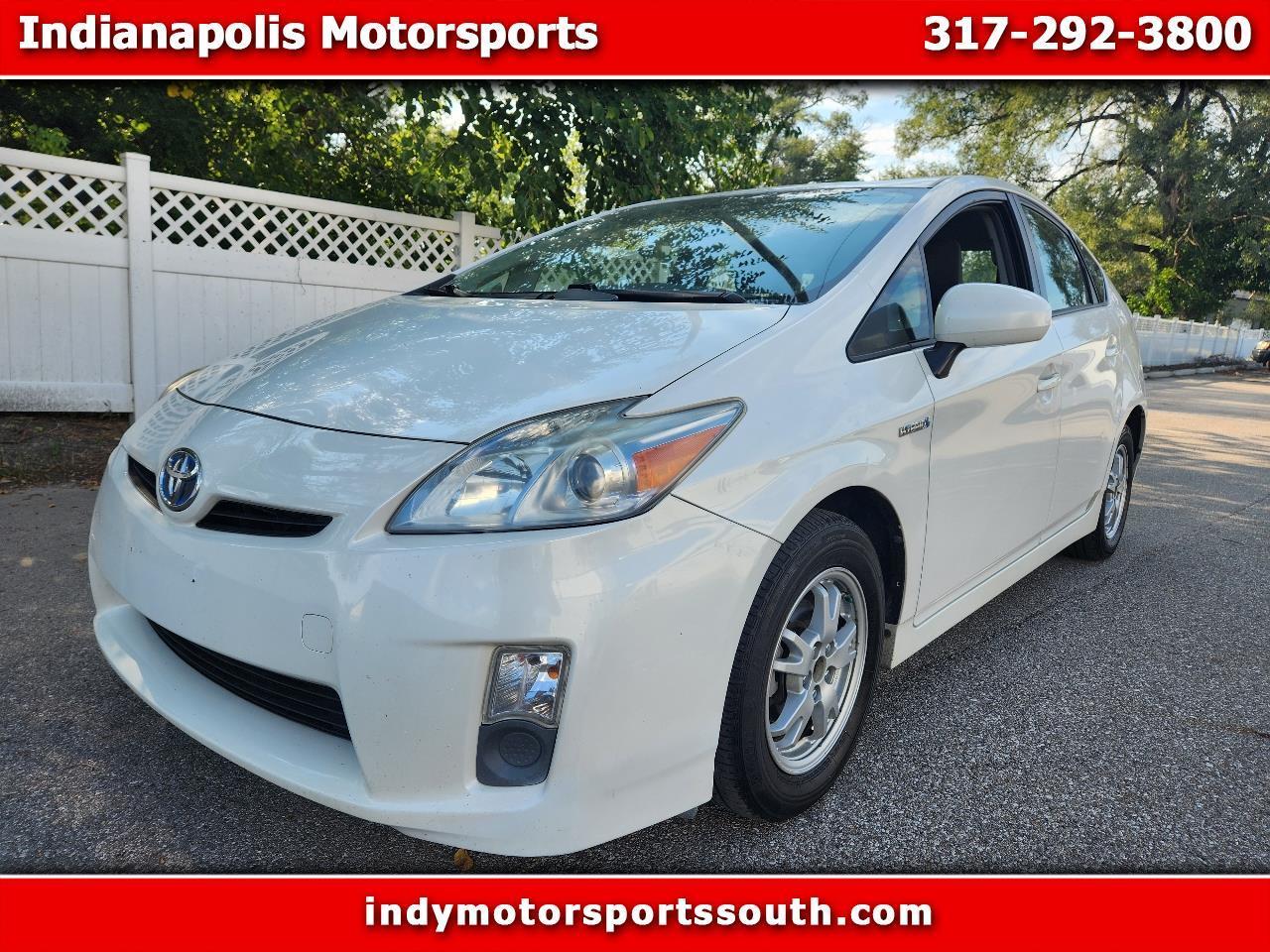 Toyota Prius Prius V 2010