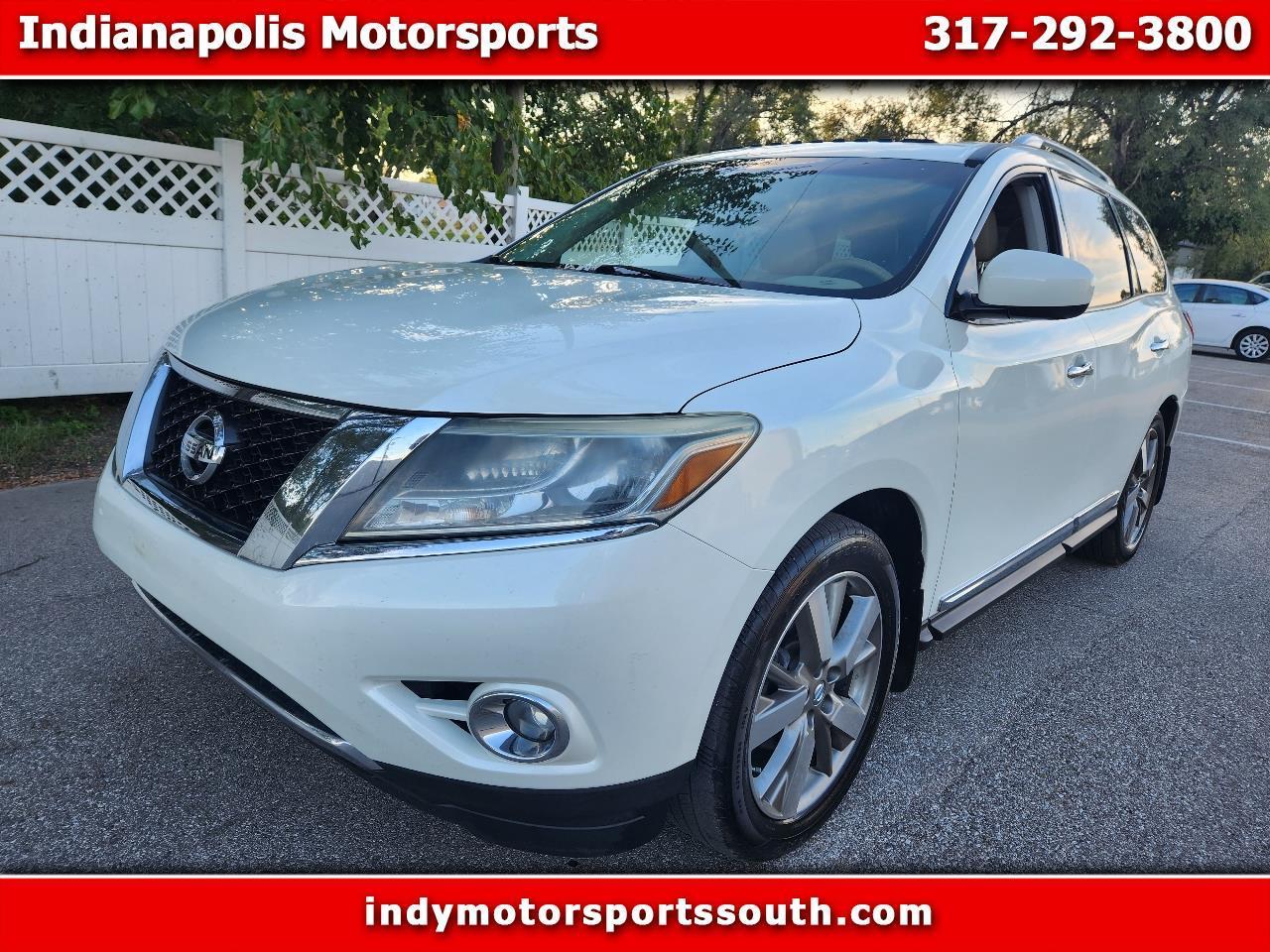 Nissan Pathfinder SV 4WD 2015