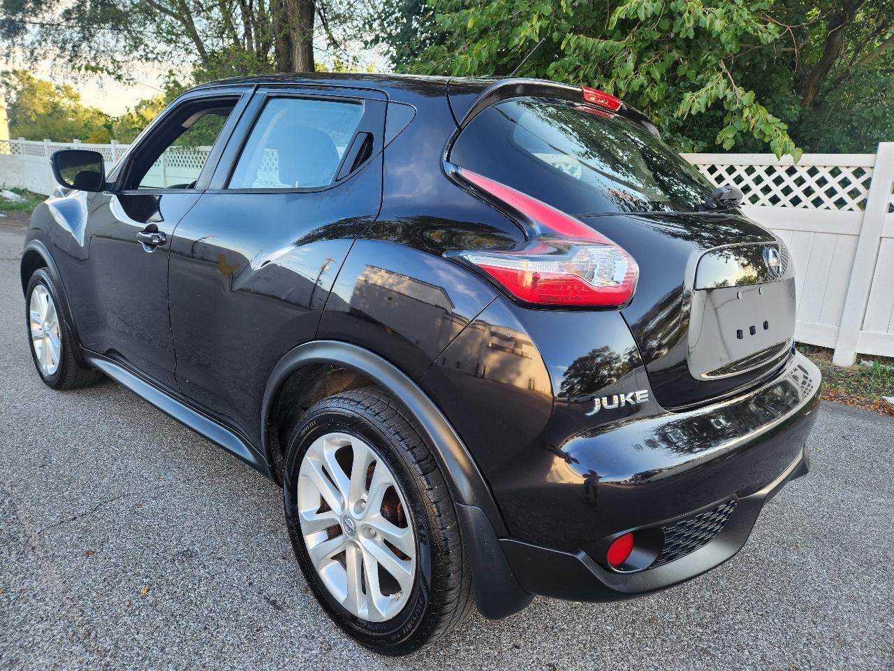 Nissan Juke S AWD 2016