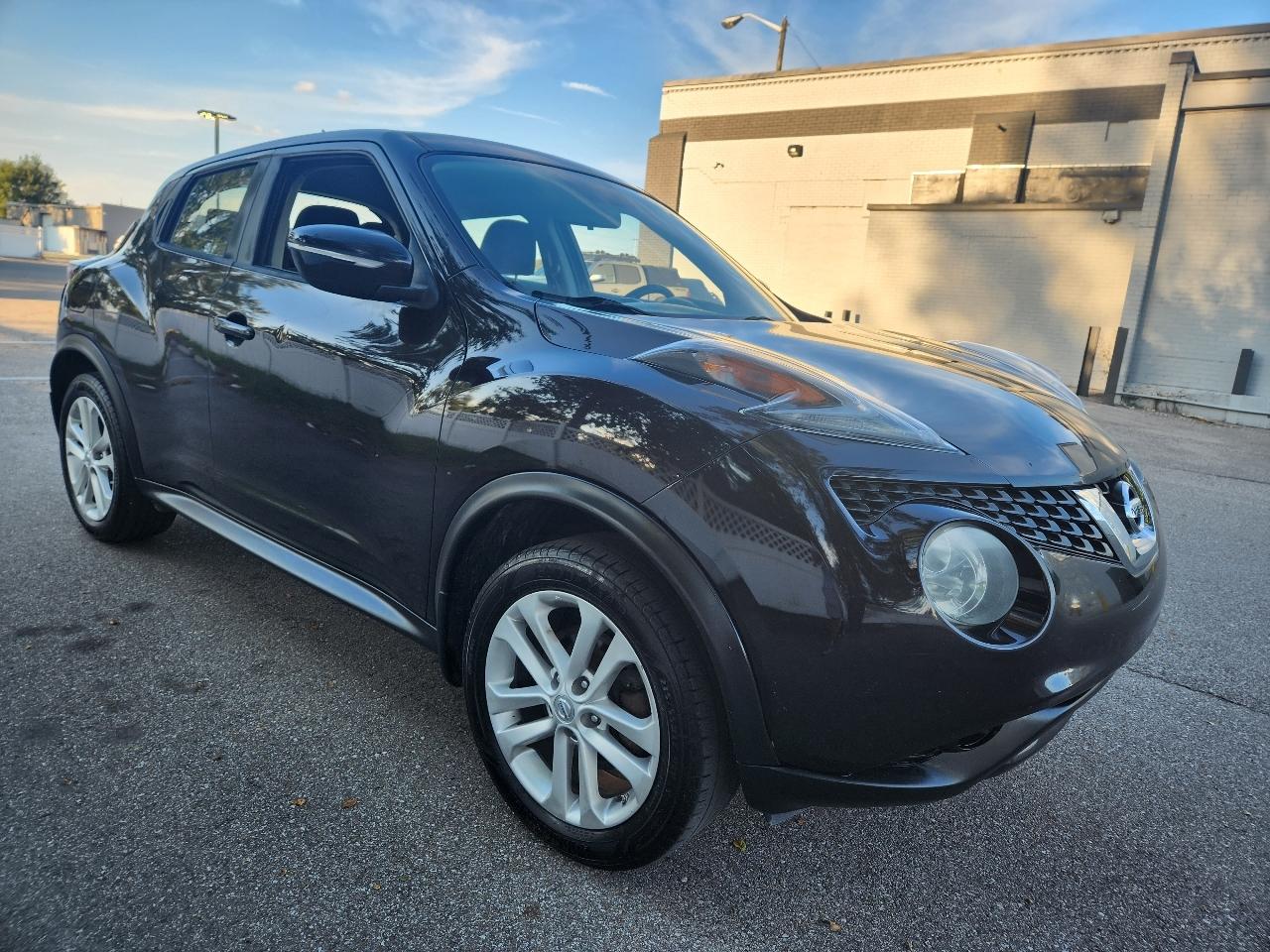 Nissan Juke S AWD 2016