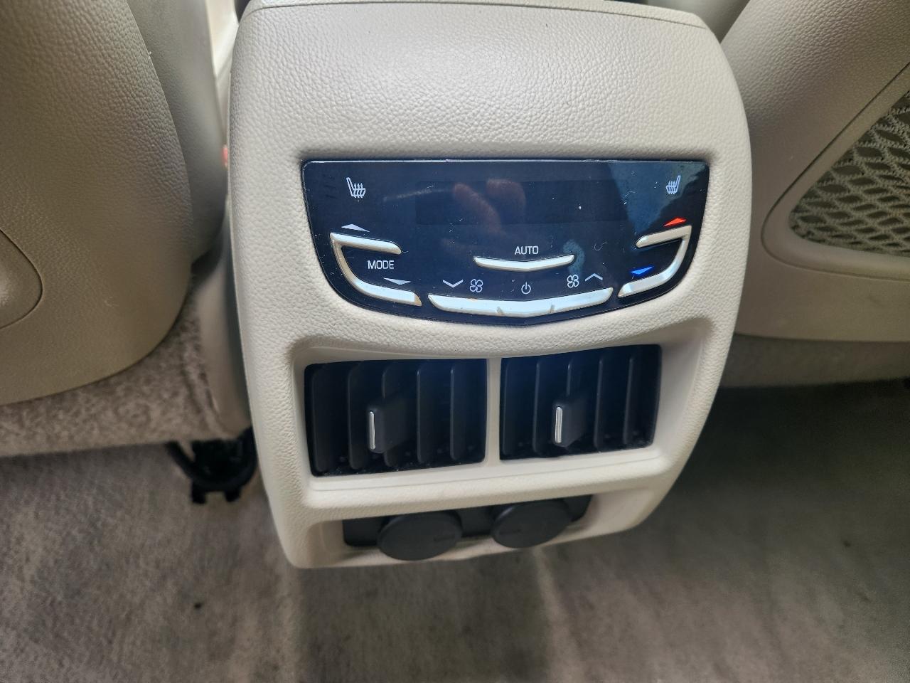 Cadillac SRX Premium Collection AWD 2014