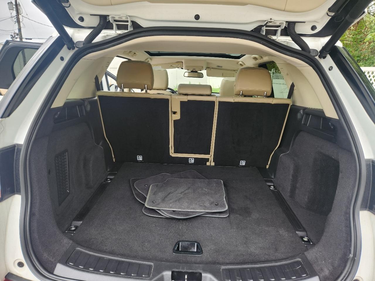 Land Rover Discovery Sport photo 13
