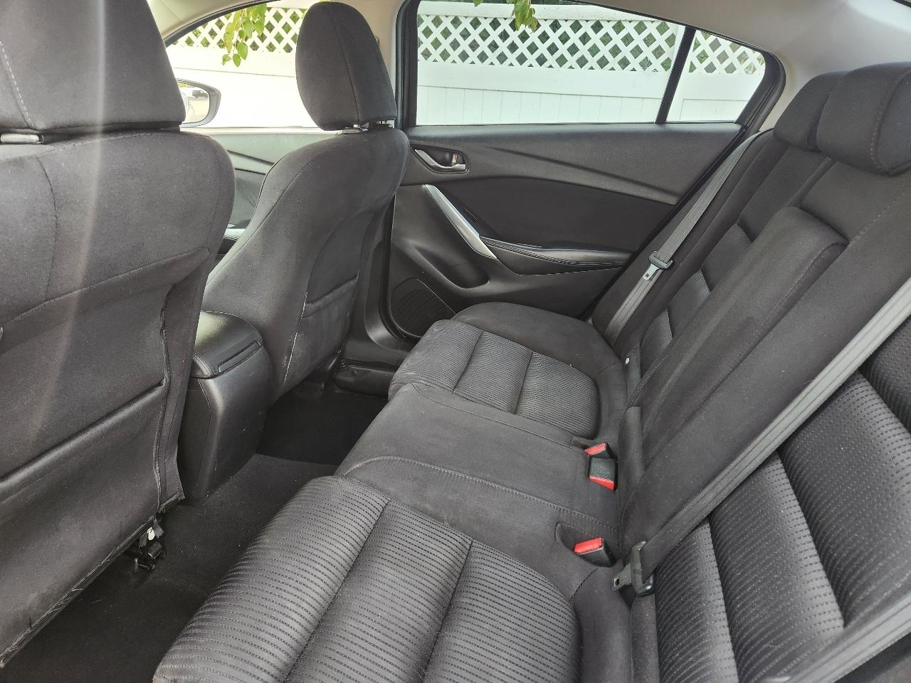 Mazda MAZDA6 i Sport AT 2014