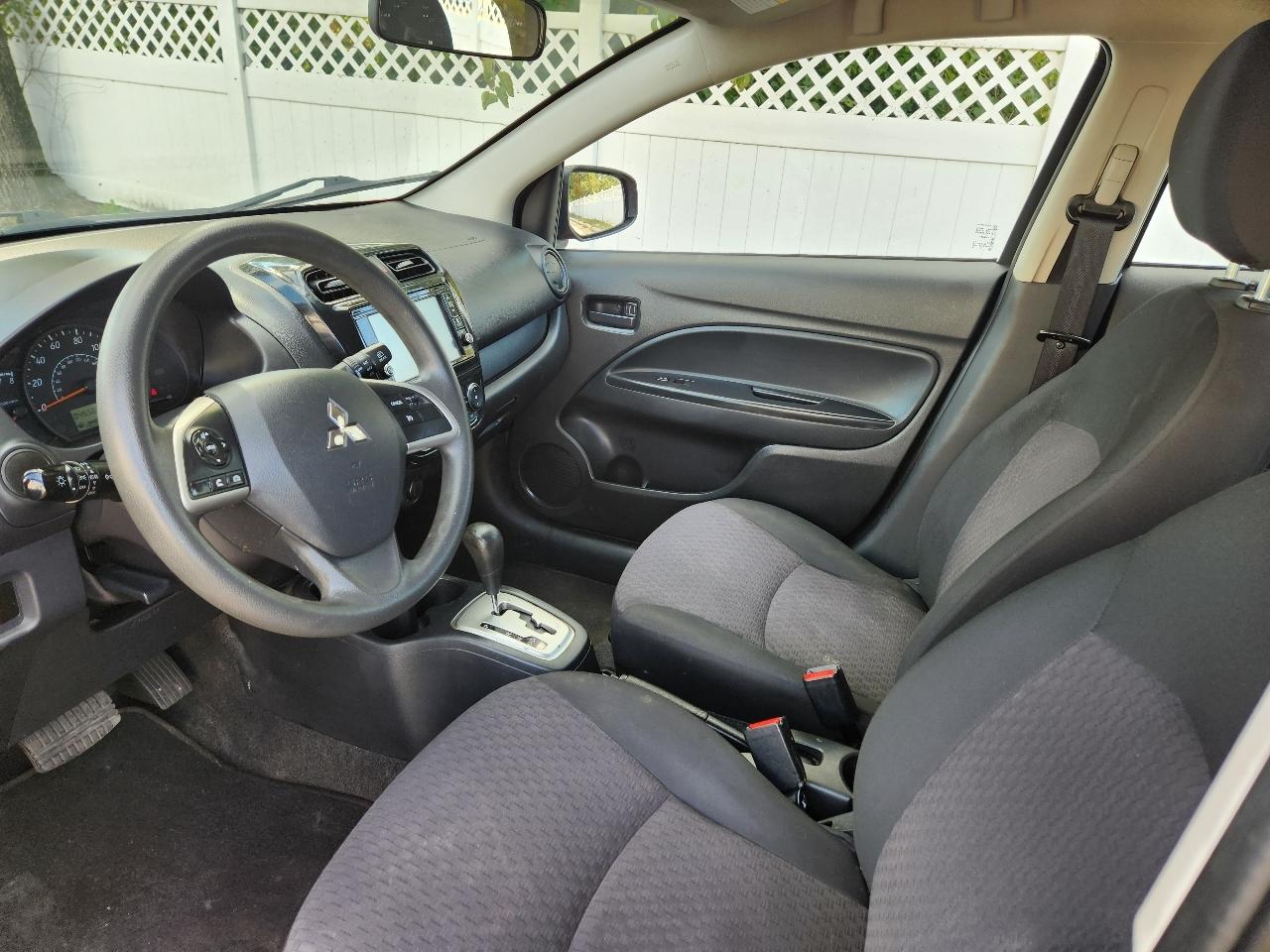 Mitsubishi Mirage ES 5M 2020