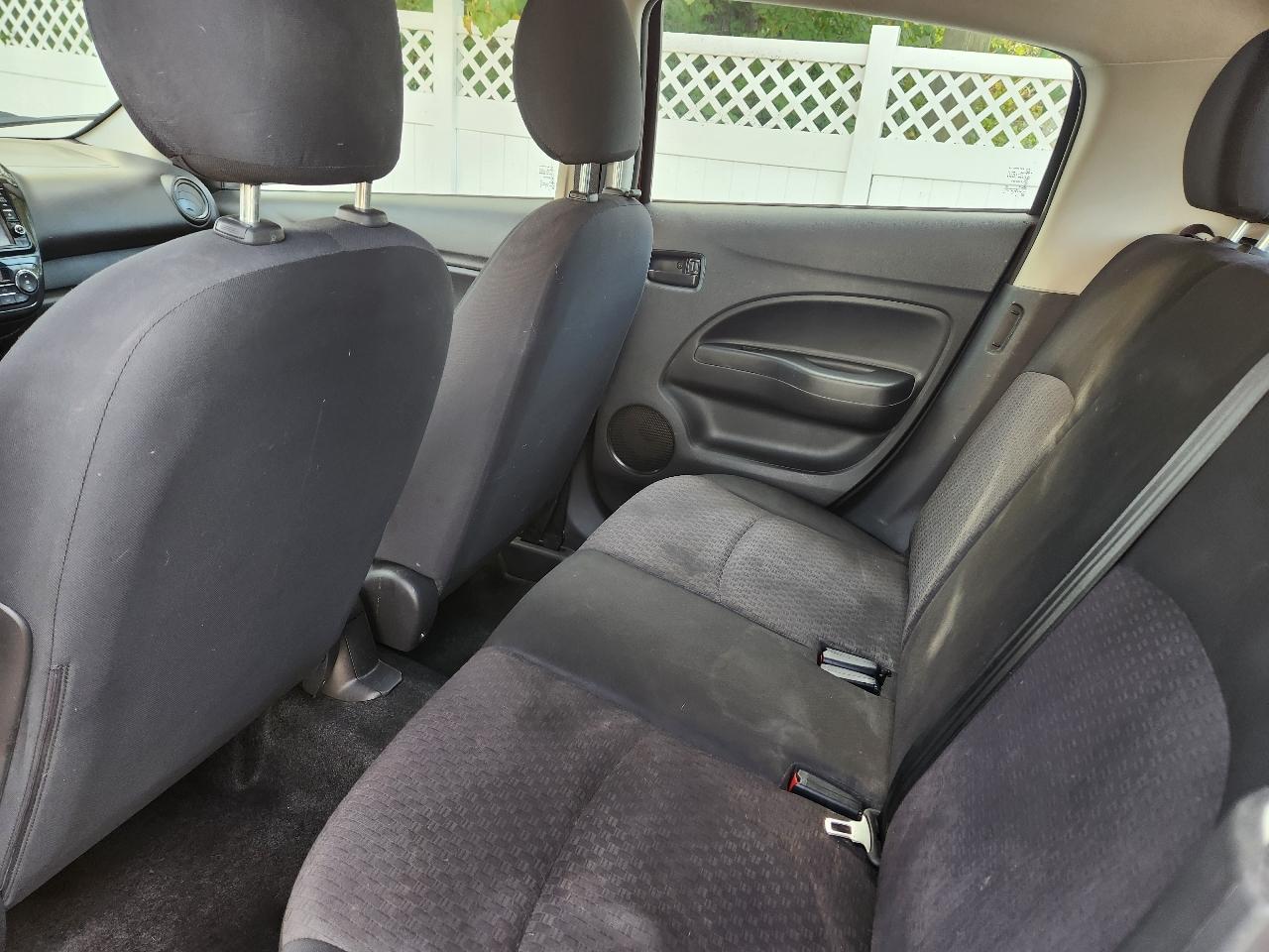 Mitsubishi Mirage ES 5M 2020