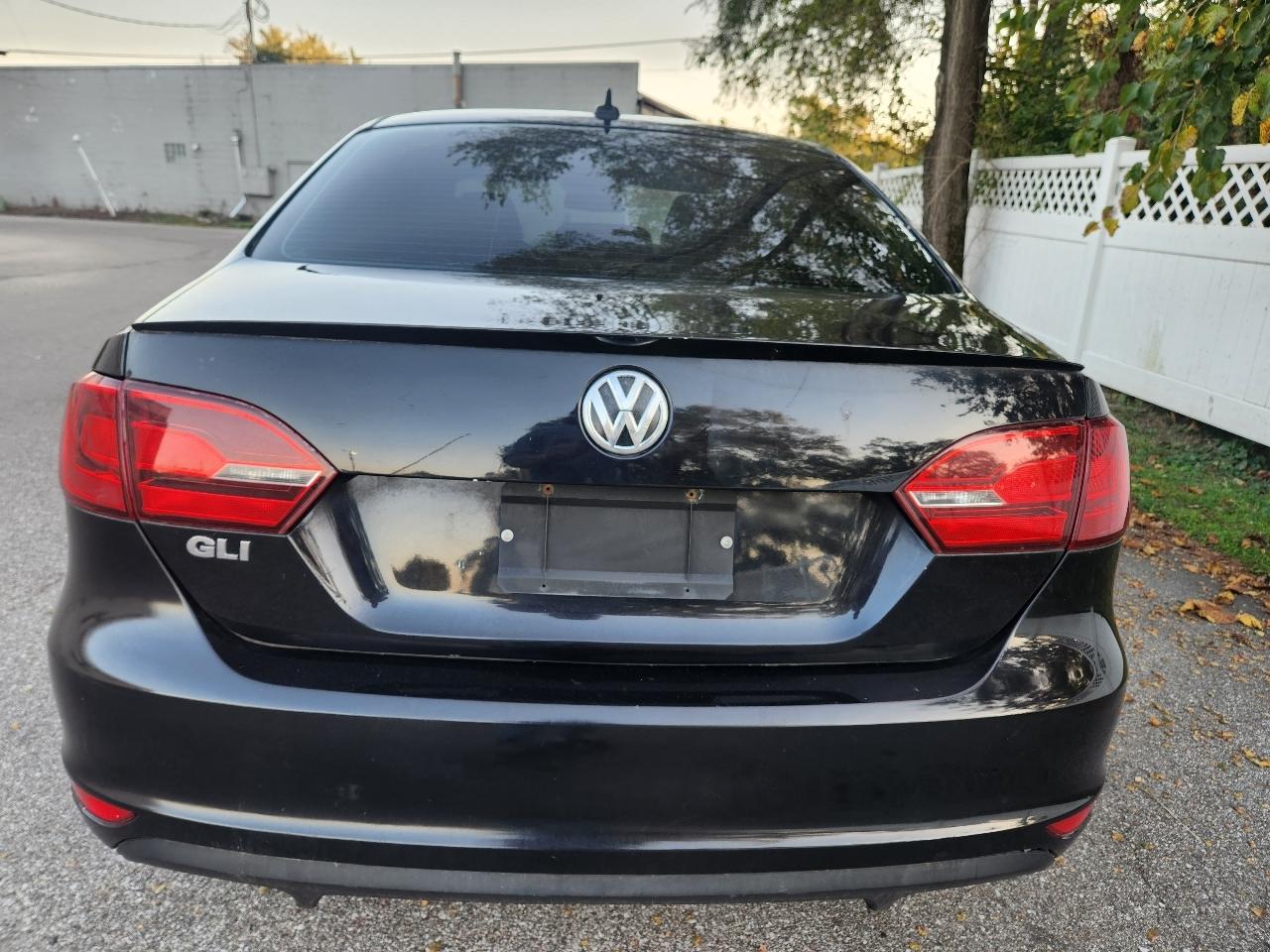 Volkswagen Jetta 2.0T GLI 2012