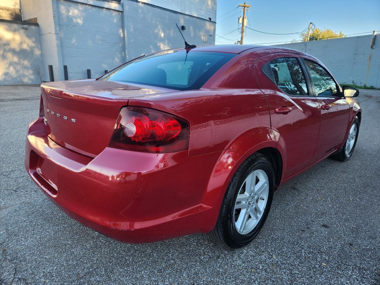 Dodge Avenger Base 2013