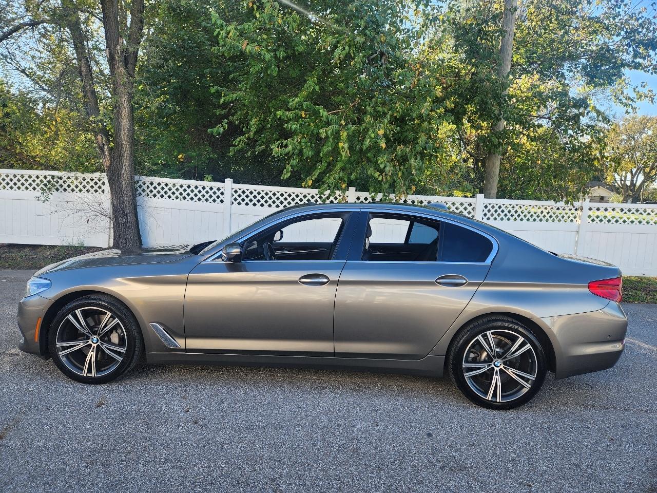 BMW 5-Series 530i xDrive 2018